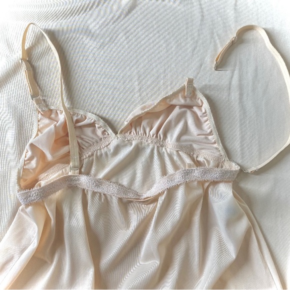 60s 70s nude full slip dress - Picture 6 of 8